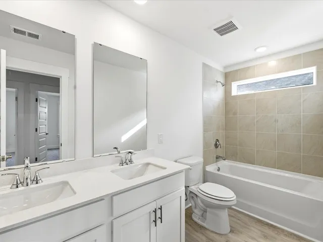 $499,990 | 407 Radiant Blue Way, Summerville, SC 29486