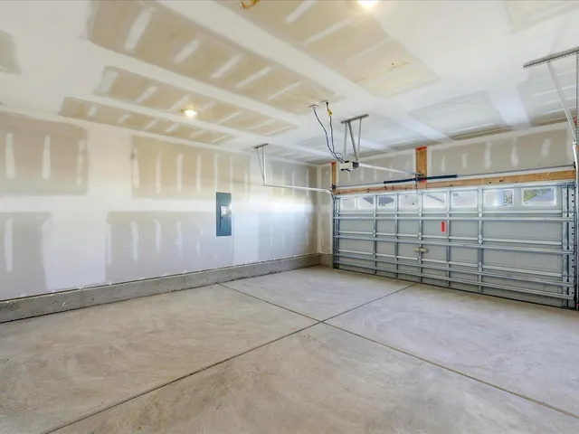 $499,990 | 407 Radiant Blue Way, Summerville, SC 29486