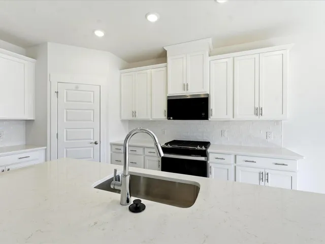 $499,990 | 407 Radiant Blue Way, Summerville, SC 29486