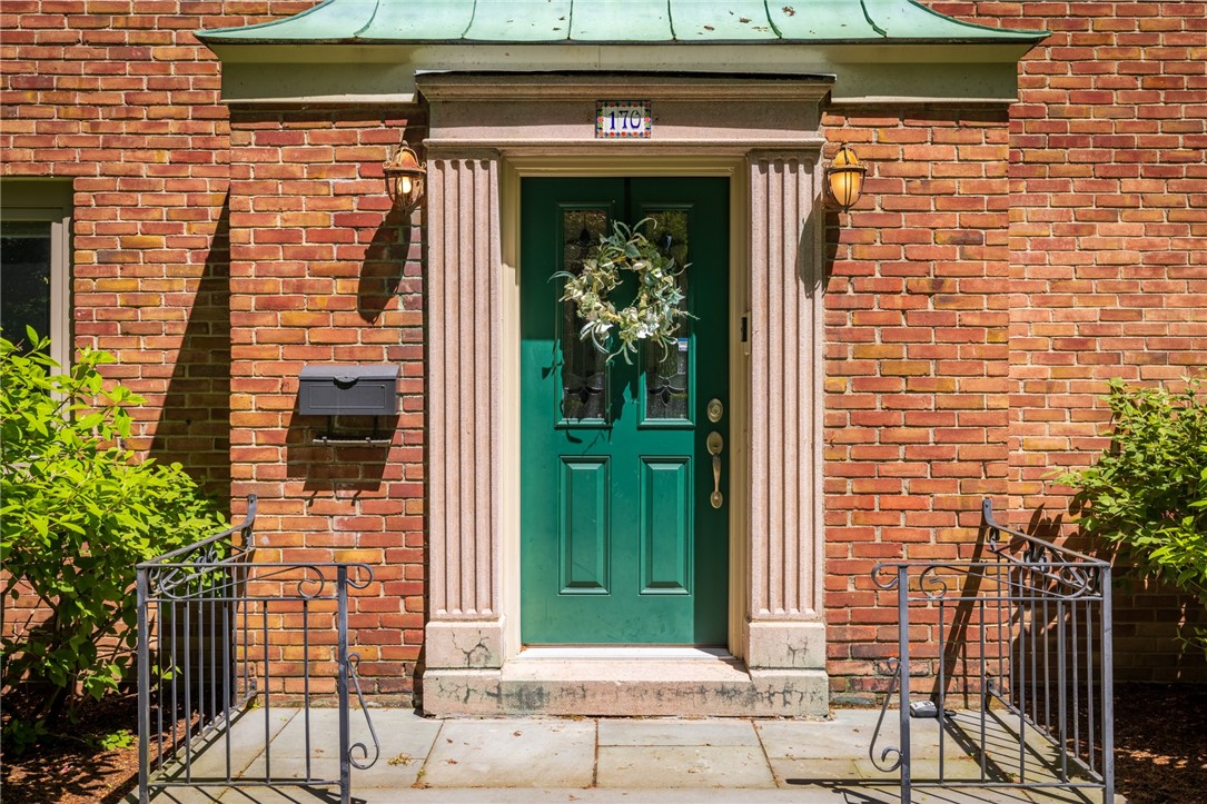 170 Edgemoor Road Brighton, NY 14618 - Photo 4 of 50
