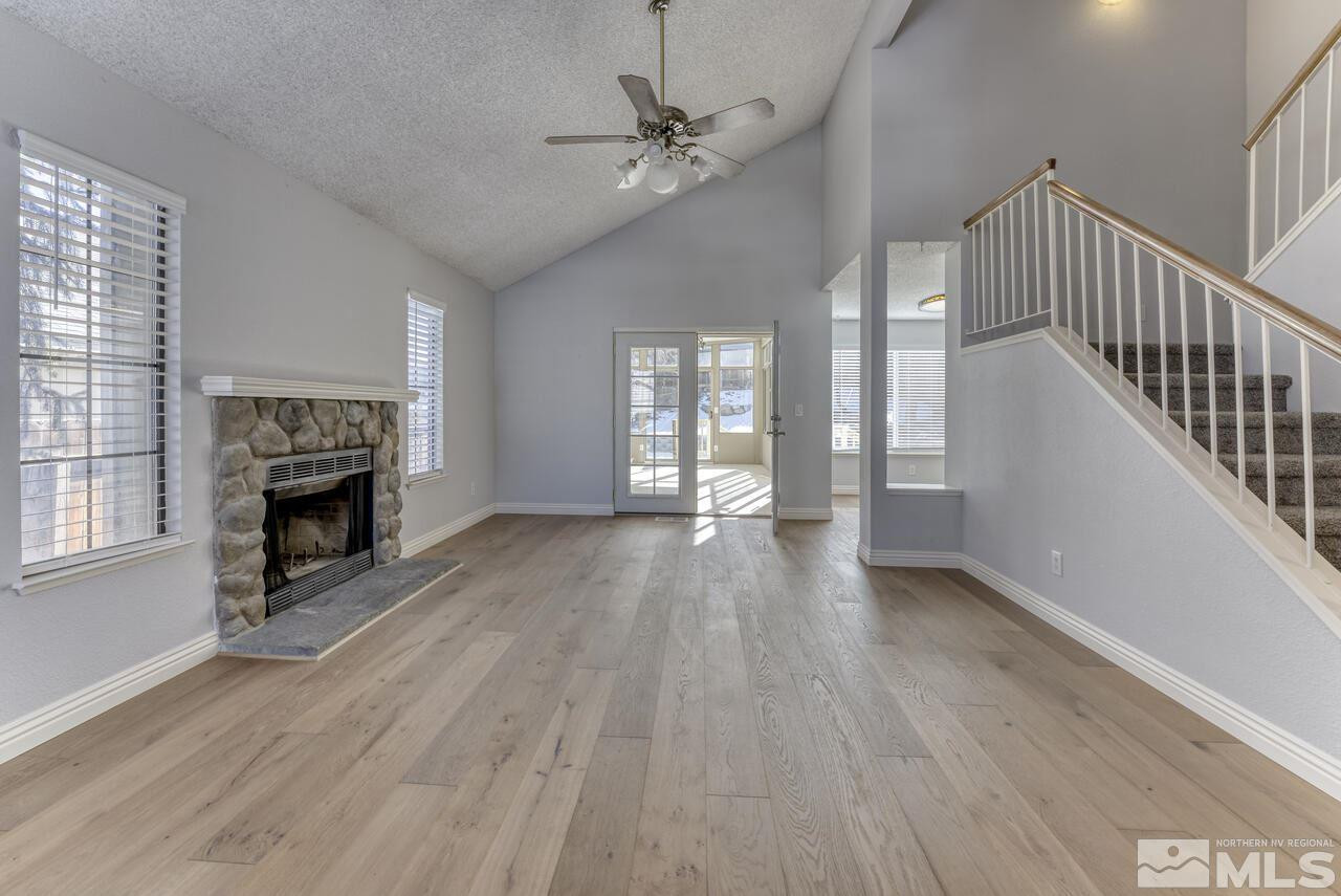 5870 Starcrest Avenue Reno, NV 89523 - Photo 3 of 22 Photo 3