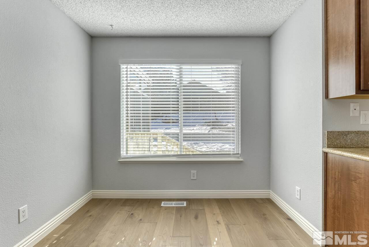 5870 Starcrest Avenue Reno, NV 89523 - Photo 6 of 22 Photo 6