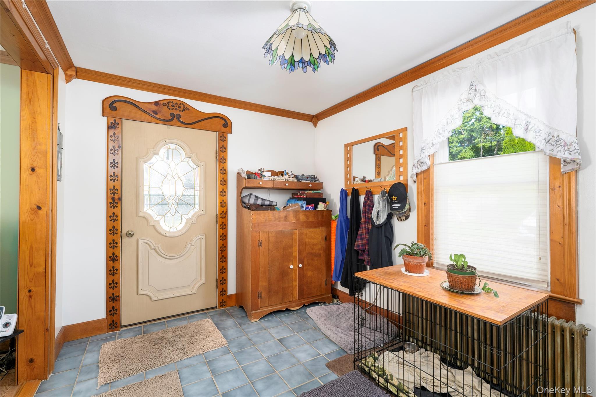 119 Rombout Avenue Beacon, NY 12508 - Photo 6 of 28 Spacious foyer