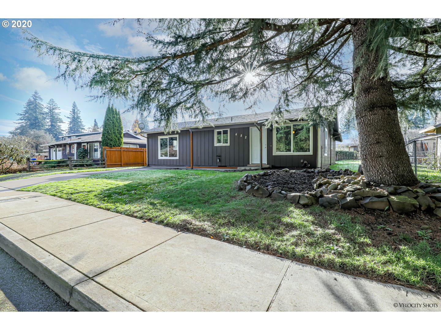 482 Southwest Laurel Road Estacada, OR 97023 - Photo 2 of 32