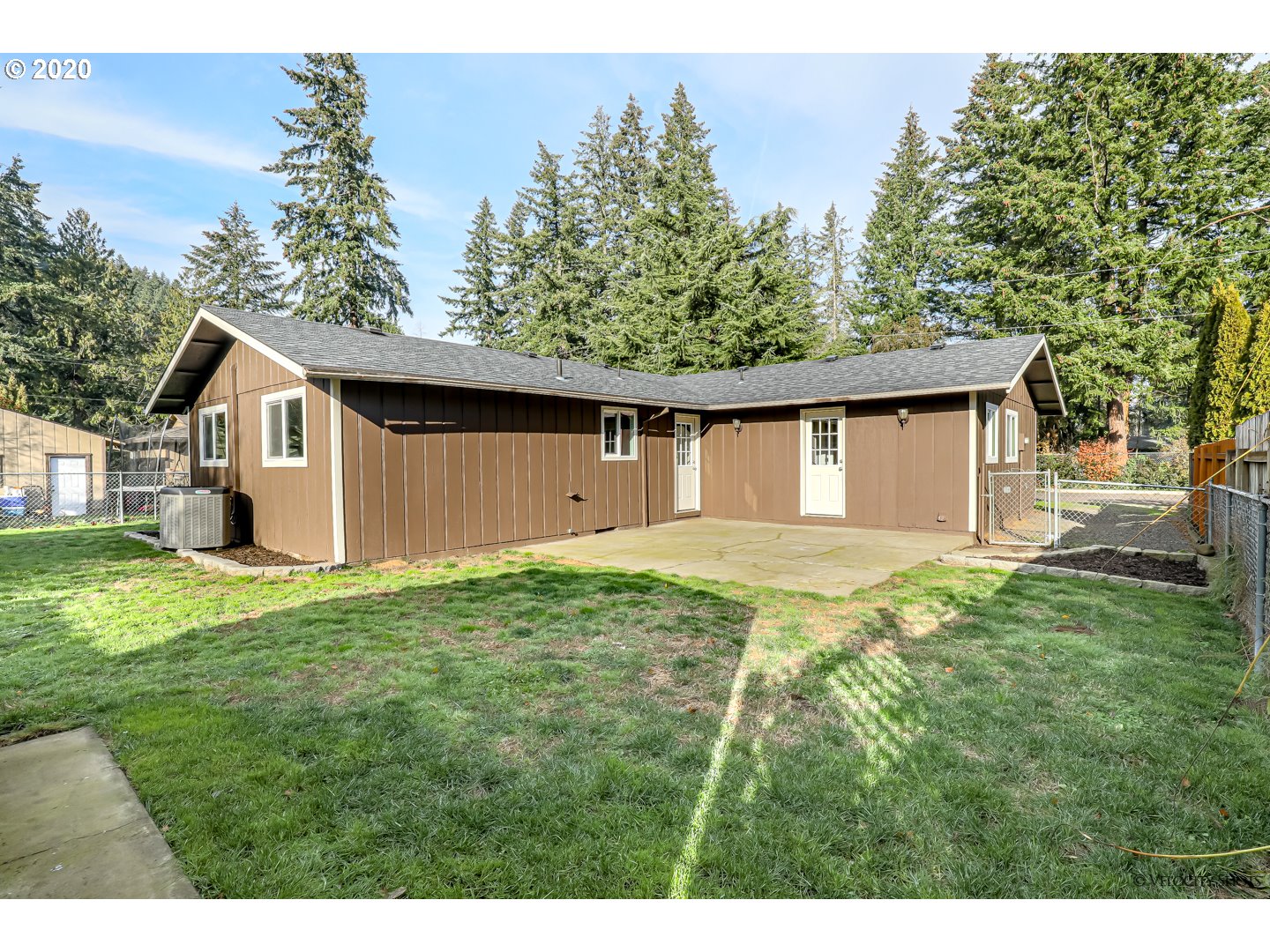 482 Southwest Laurel Road Estacada, OR 97023 - Photo 27 of 32