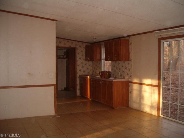 5167 Rives Chapel Road Siler City, NC 27344 - Photo 2 of 7 Dining Room.