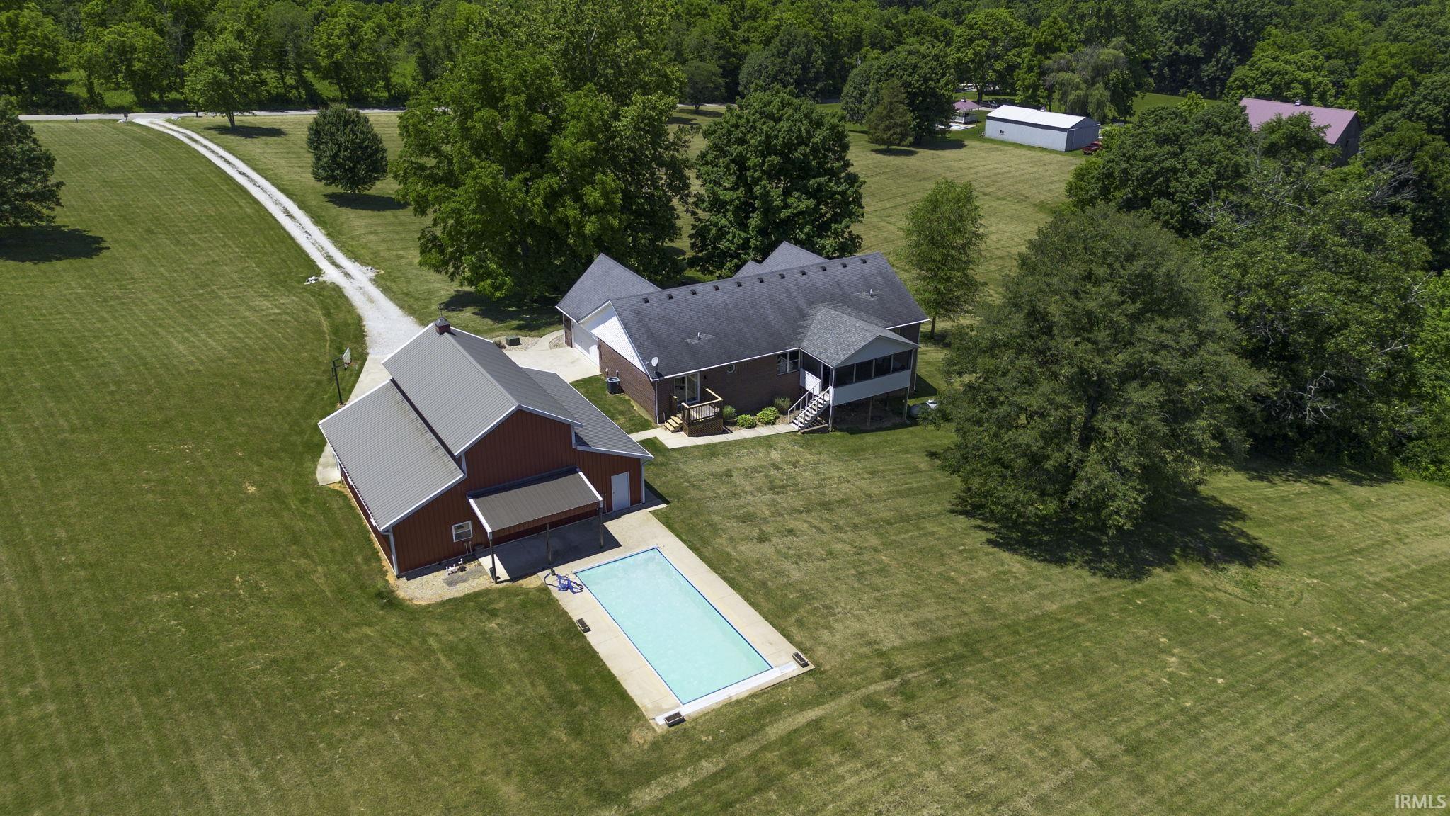 1334 Grand View Road Williams, IN 47470 - Photo 3 of 36