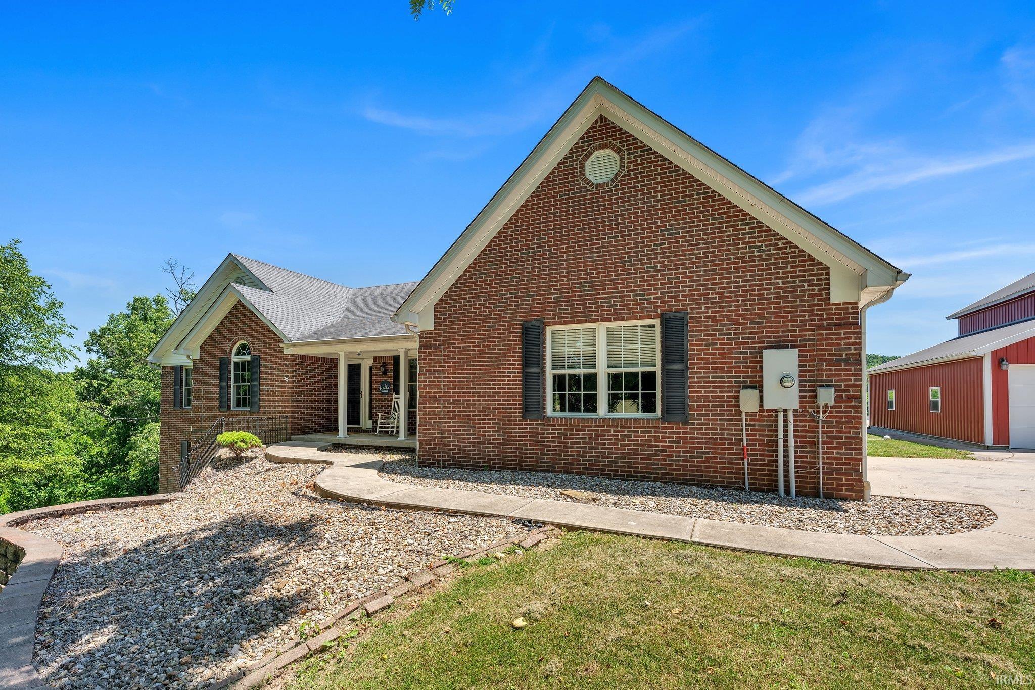 1334 Grand View Road Williams, IN 47470 - Photo 4 of 36
