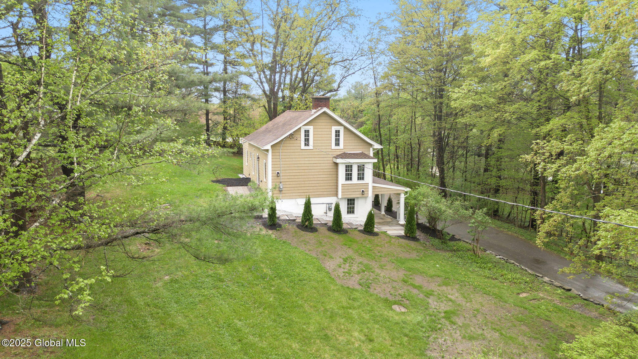 305 McCormack Road Albany, NY 12208 - Photo 36 of 42 40-web-or-mls-305-mccormack-rd