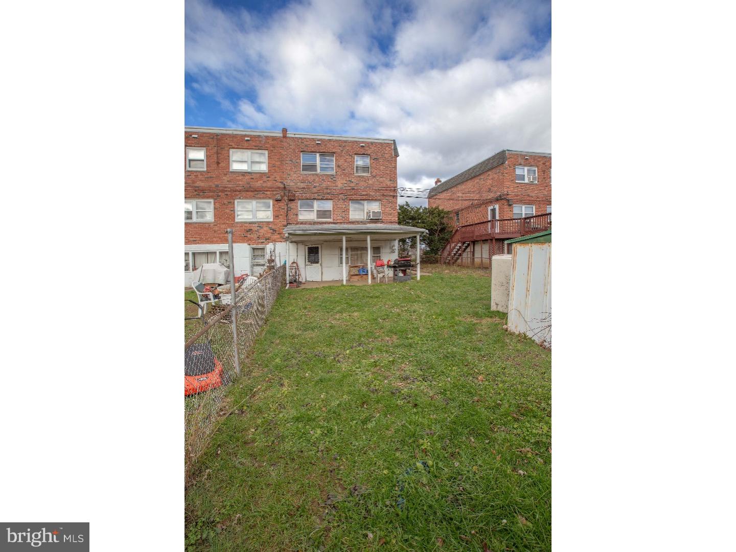 12785 Dunks Ferry Road Philadelphia, PA 19154 - Photo 18 of 19 Back Yard