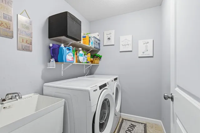 $440,000 | 917 Mulberry Avenue, Montgomery, MN 56069