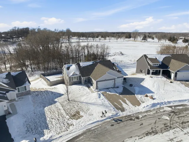 $440,000 | 917 Mulberry Avenue, Montgomery, MN 56069