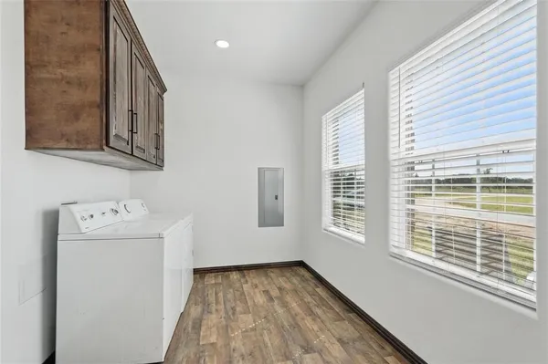 a view of utility room with washer and dryer