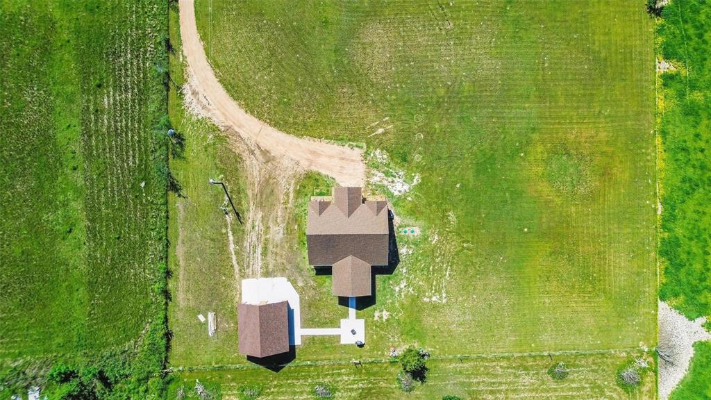 4248 North Fm 273 Ivanhoe, TX 75447 - Photo 31 of 33 a garden view with a fountain