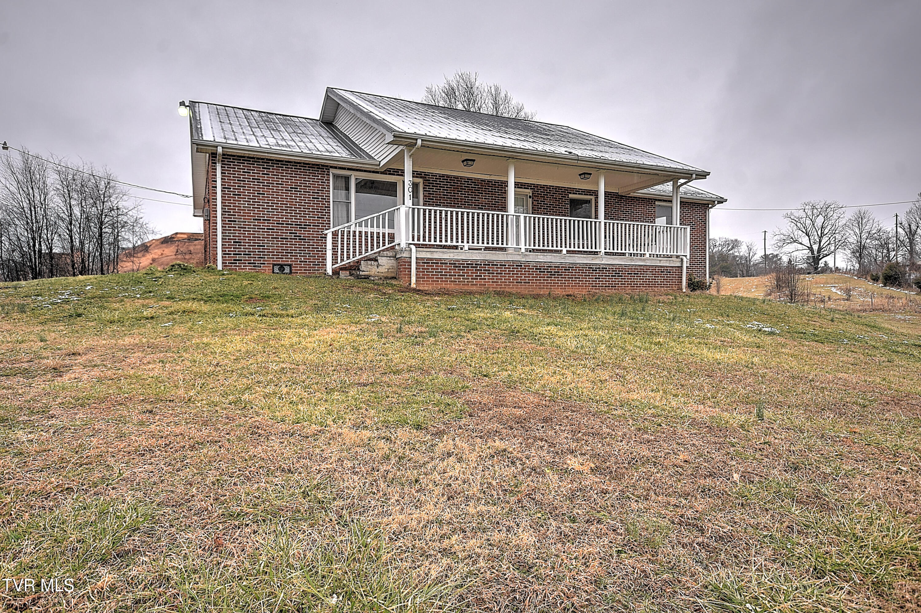 301 Sinking Springs Road Bristol, TN 37620 - Photo 41 of 42 301 Sinking Springs KB