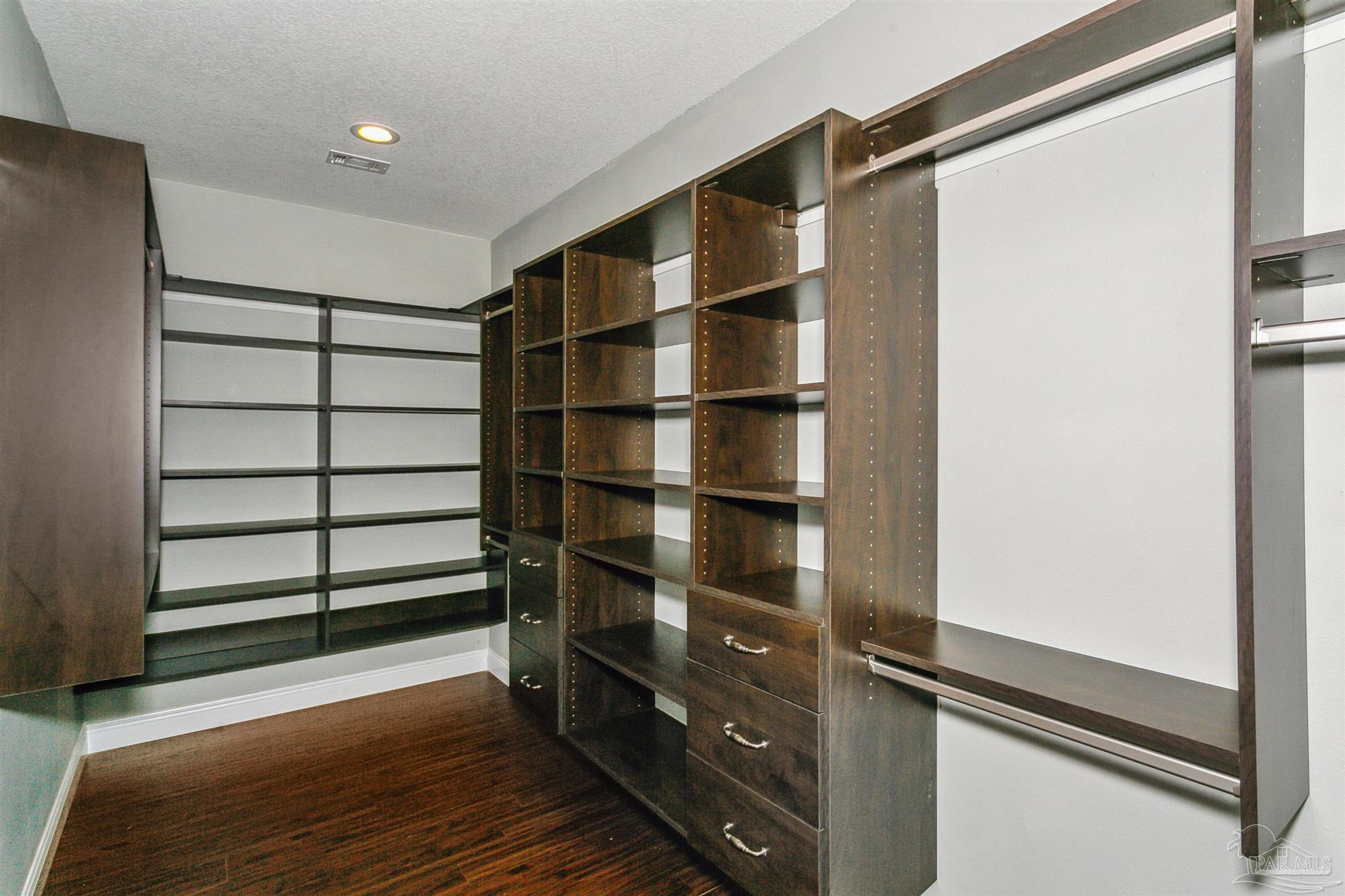 112 Country Club Road Pensacola, FL 32507 - Photo 23 of 41 Gallery Image 23