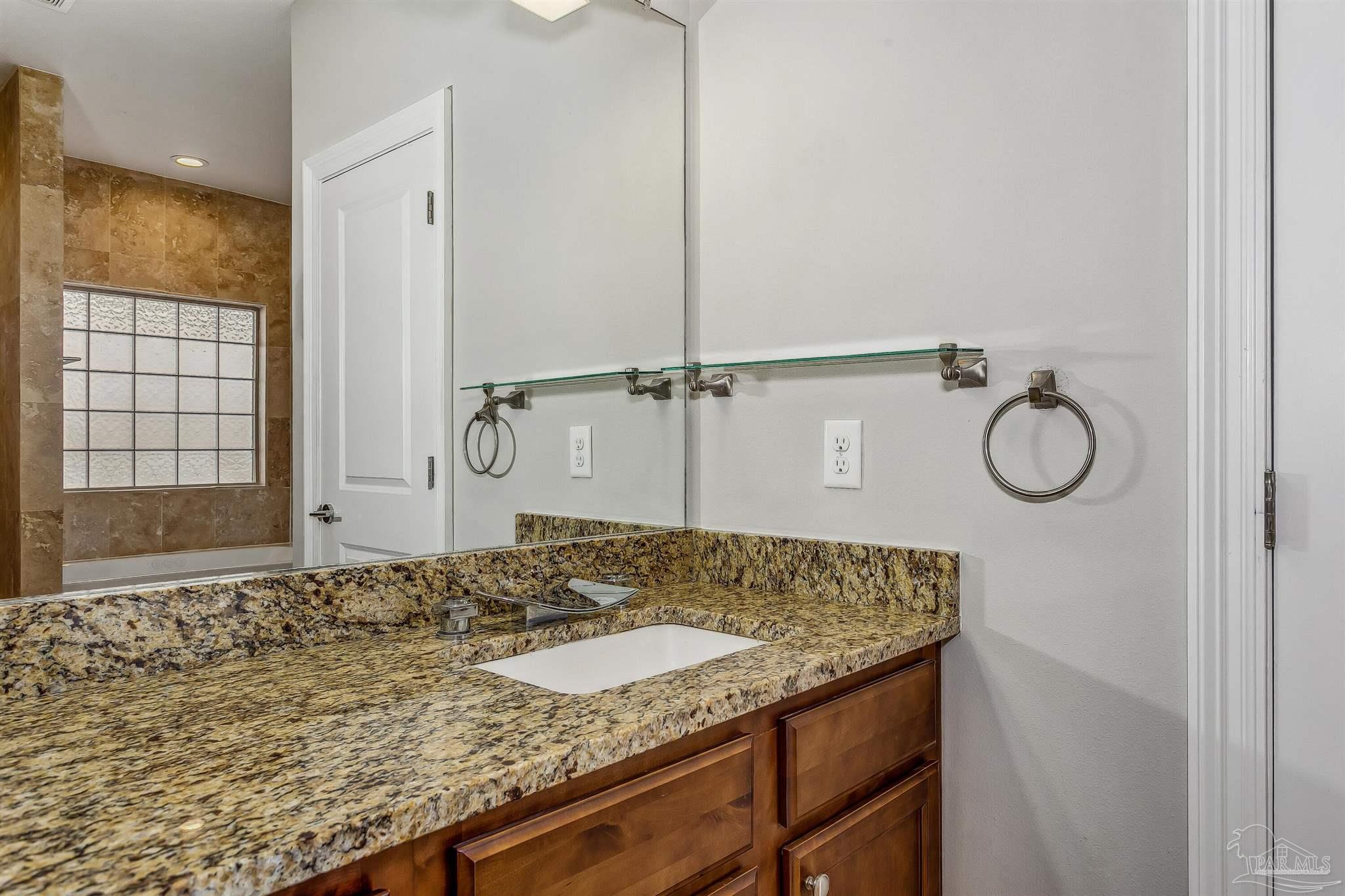 112 Country Club Road Pensacola, FL 32507 - Photo 27 of 41 Gallery Image 27