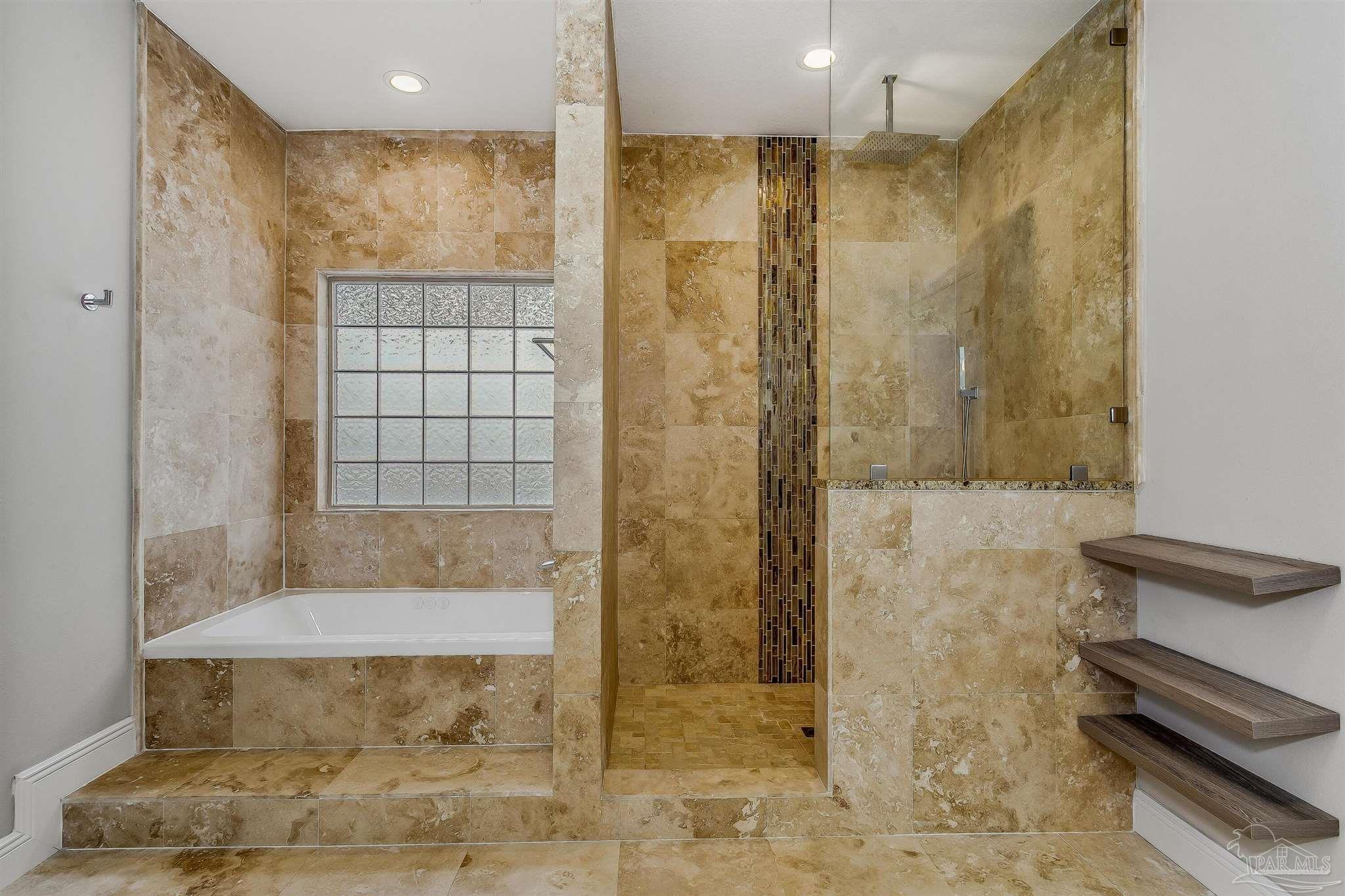112 Country Club Road Pensacola, FL 32507 - Photo 28 of 41 Gallery Image 28