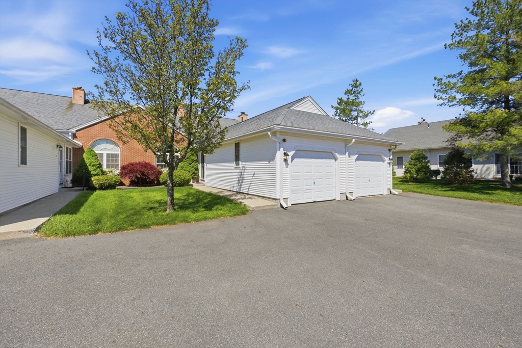 18 Castle Hills Road, Unit G Agawam, MA 01001 - Photo 1 of 39 Gallery Image 1