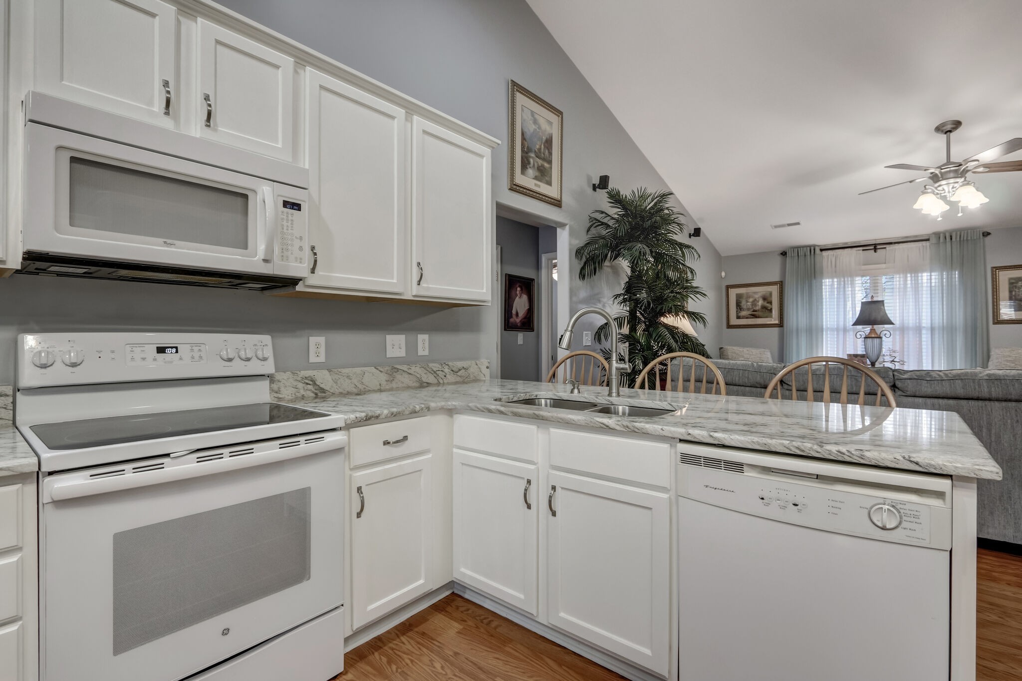 2016 Sparrow Street Spring Hill, TN 37174 - Photo 10 of 43 Gallery Image 10