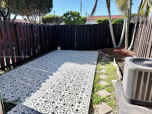 $2,350 | 17046 Southwest 137th Place, Unit 17046, Miami, FL 33177