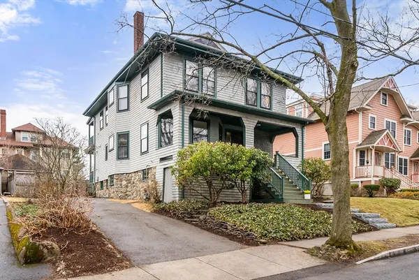 $1,749,000 | 23 Lawndale Street, Belmont, MA 02478