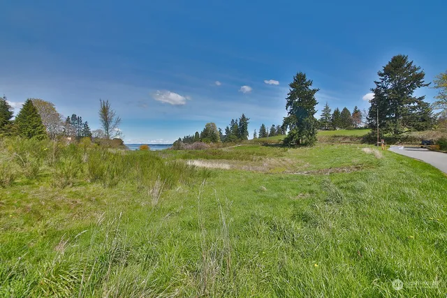 $289,000 | 5493 Woodard Avenue, Freeland, WA 98249