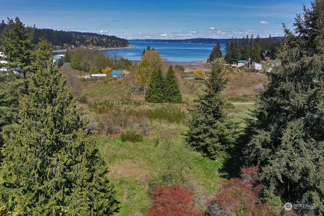 $289,000 | 5493 Woodard Avenue, Freeland, WA 98249