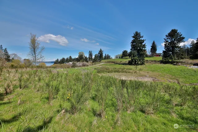 $289,000 | 5493 Woodard Avenue, Freeland, WA 98249