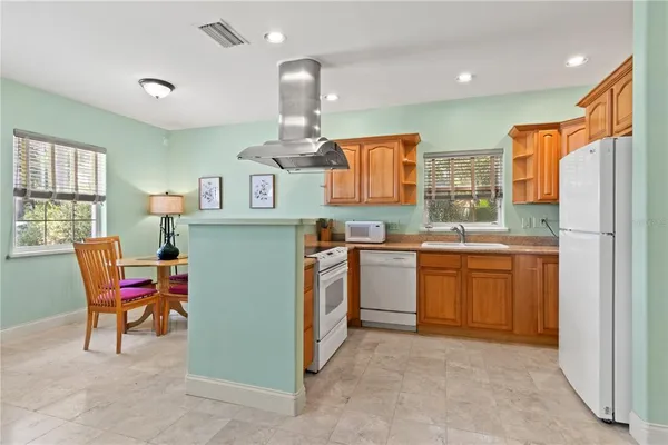 $1,499 | 6517 Dimarco Road, Unit 2, Tampa, FL 33634