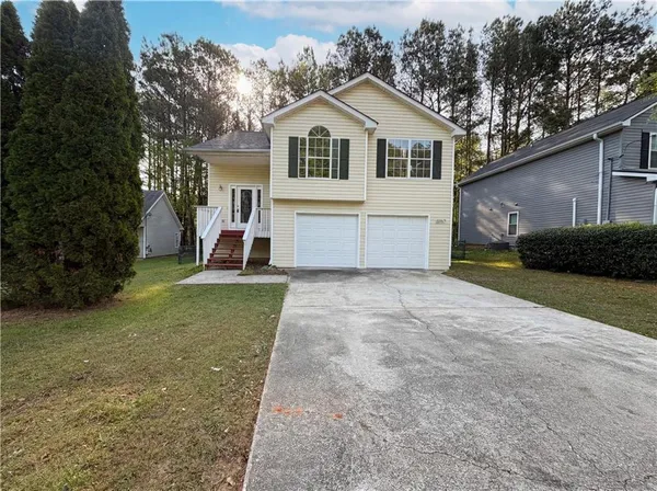 $220,000 | 3546 Broad Oak Court, Decatur, GA 30034