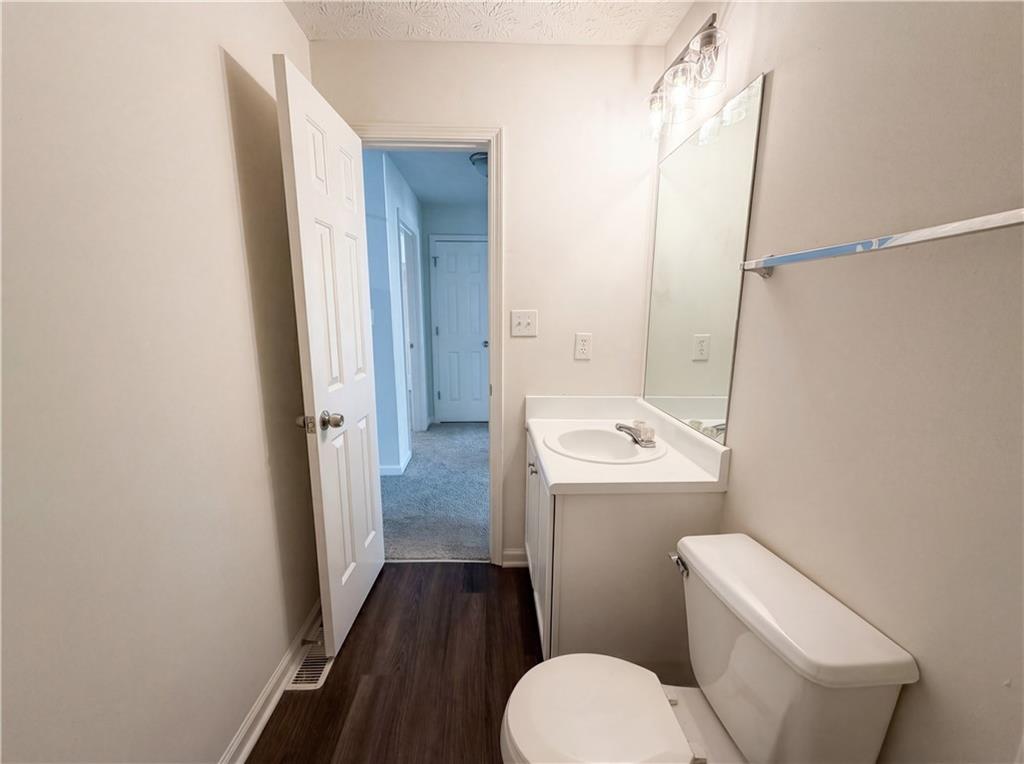 3546 Broad Oak Court Decatur, GA 30034 - Photo 16 of 33 a bathroom with a sink and toilet