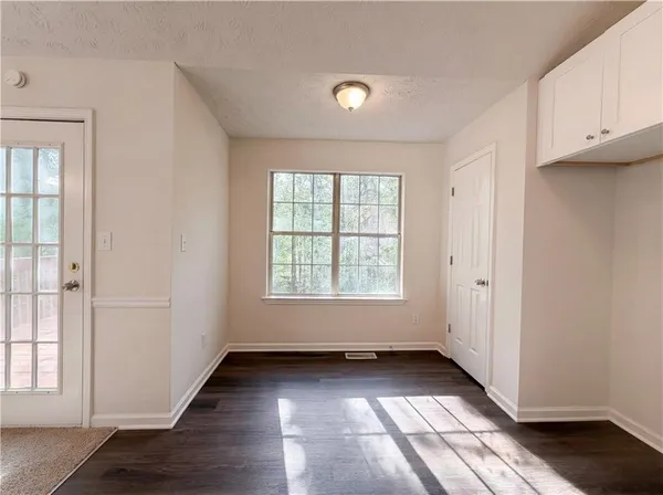 $220,000 | 3546 Broad Oak Court, Decatur, GA 30034