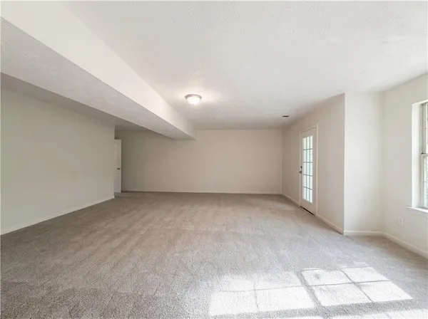 $220,000 | 3546 Broad Oak Court, Decatur, GA 30034