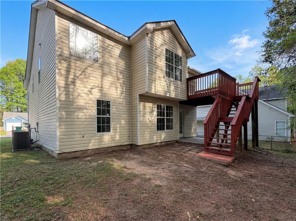 3546 Broad Oak Court Decatur, GA 30034 - Photo 5 of 33 a view of a house with a staircase