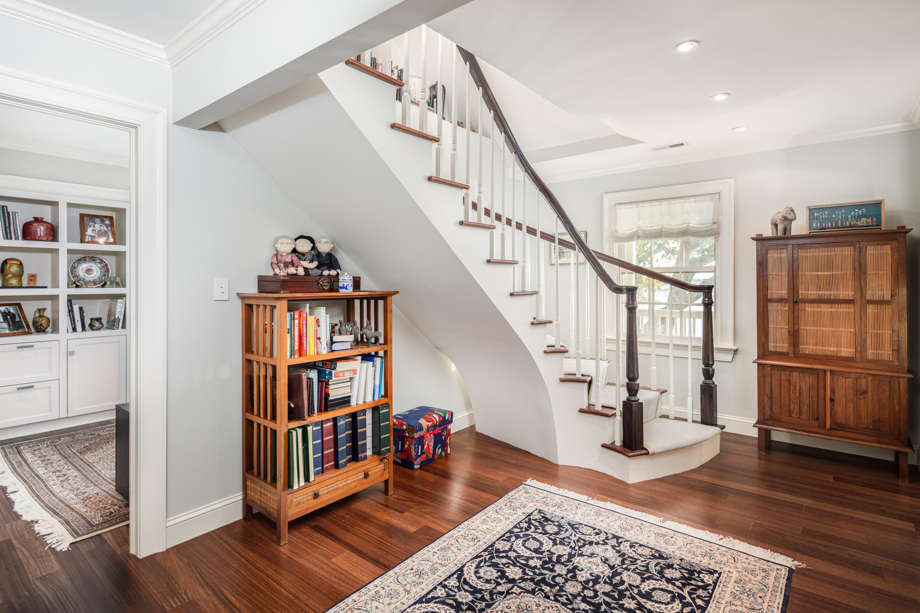 82 Murray Boulevard Charleston, SC 29401 - Photo 23 of 42 Hall