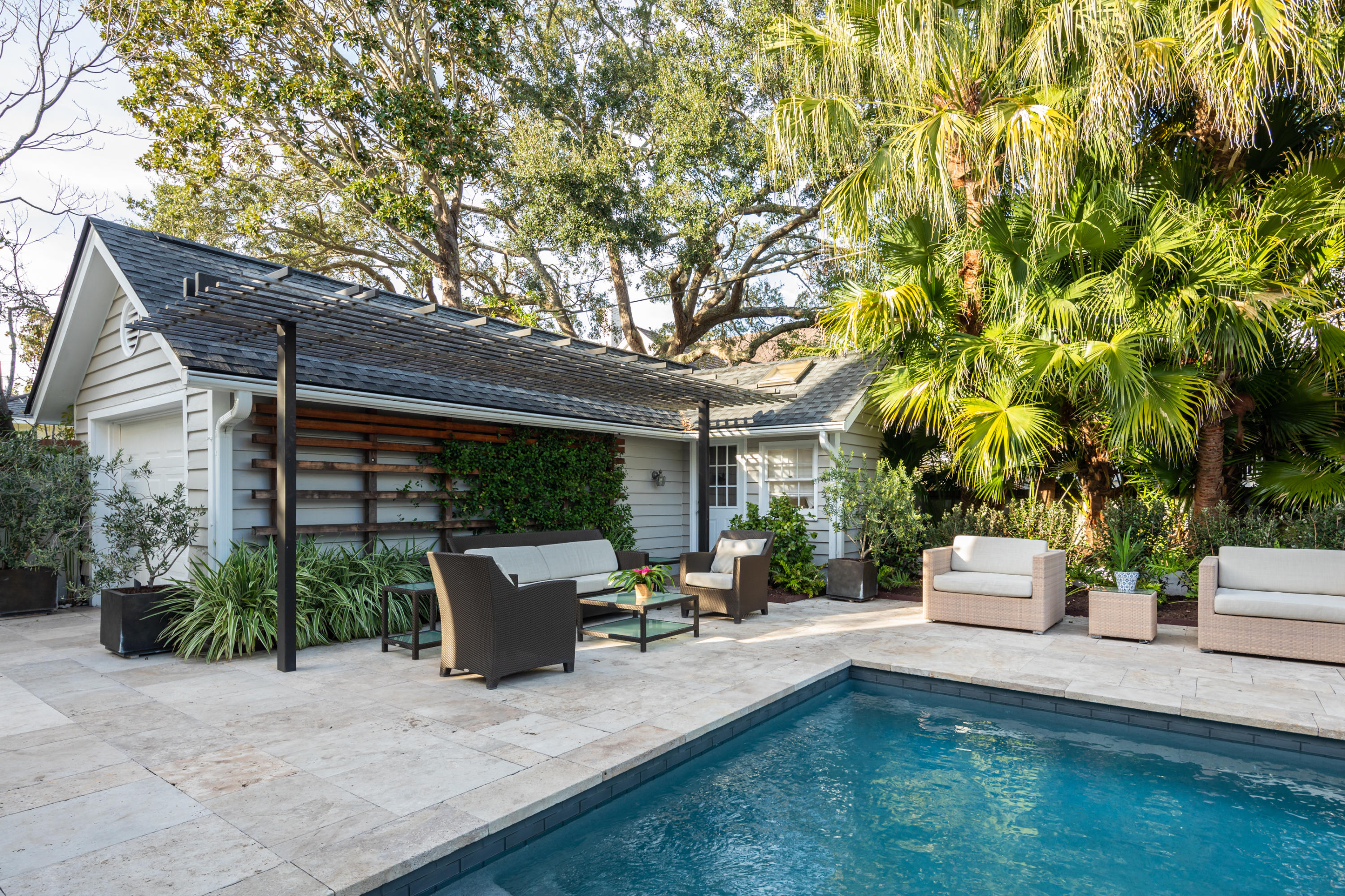 82 Murray Boulevard Charleston, SC 29401 - Photo 35 of 42 Backyard with Pool