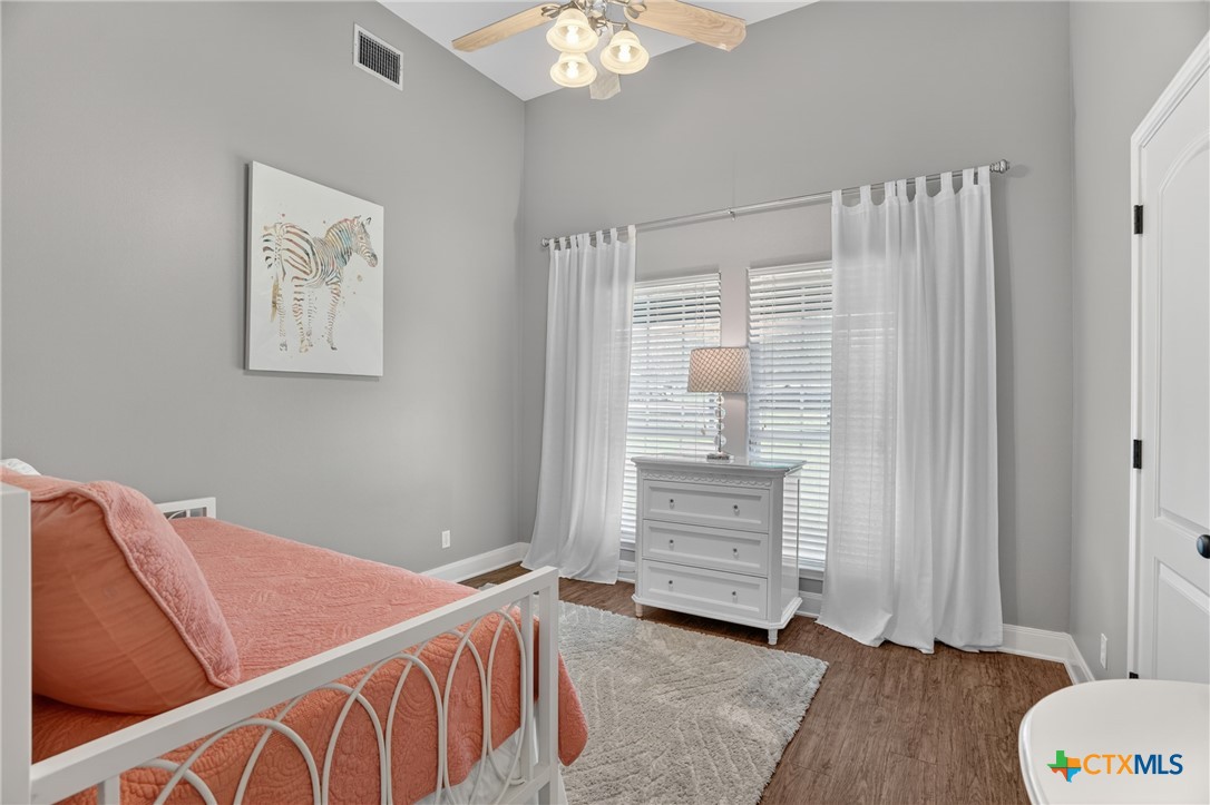 1899 Sunflower Trail Luling, TX 78648 - Photo 21 of 48