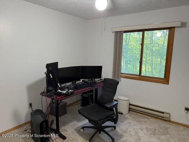 126 Dunchurch Drive Bushkill, PA 18324 - Photo 14 of 26 a workspace with furniture and a window