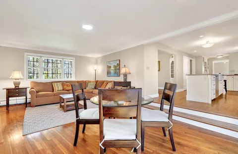 $1,258,000 | 14 Beverly Road, Bedford, MA 01730