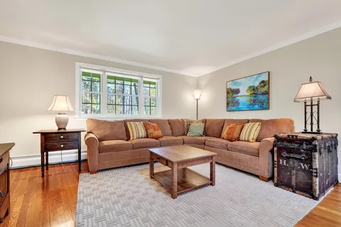 $1,258,000 | 14 Beverly Road, Bedford, MA 01730