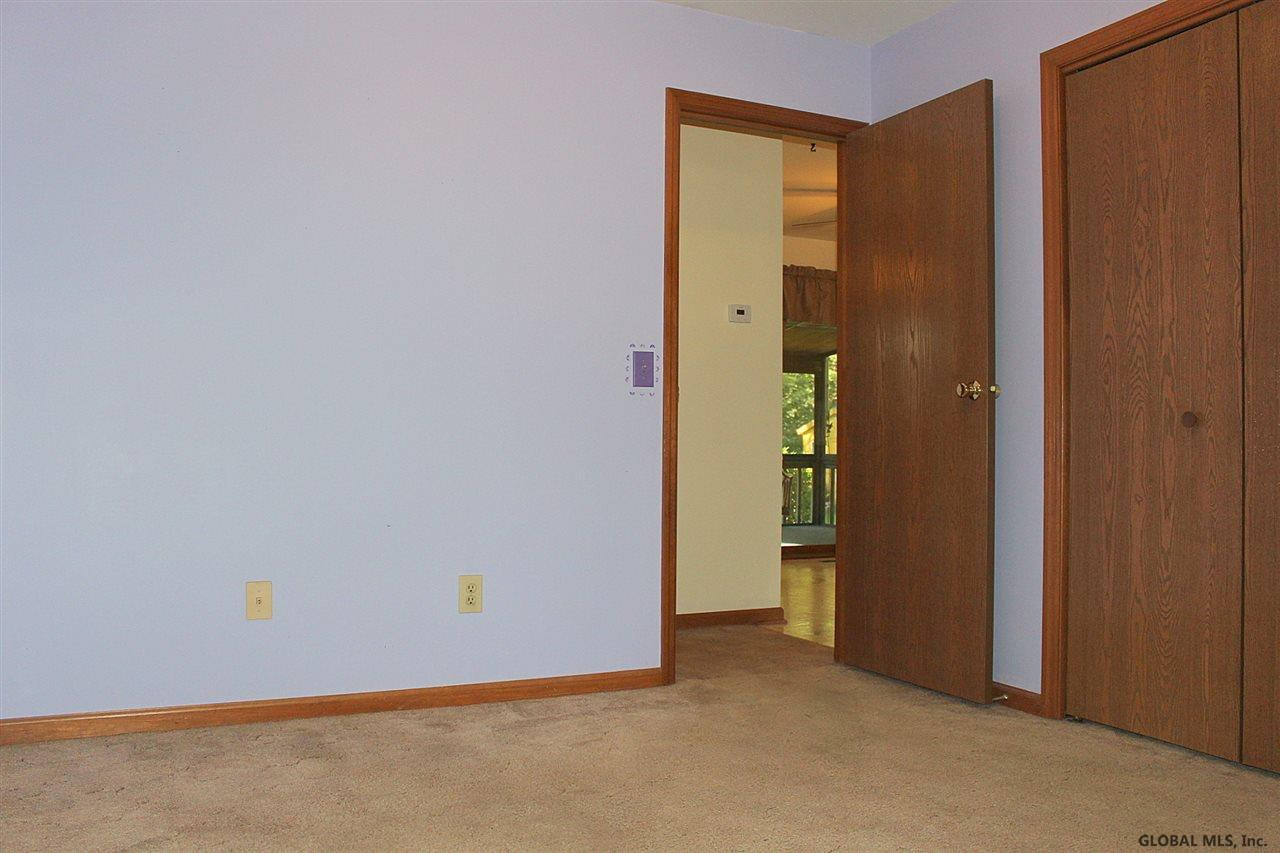 927 River Road Rotterdam, NY 12306 - Photo 8 of 25 Photo 8