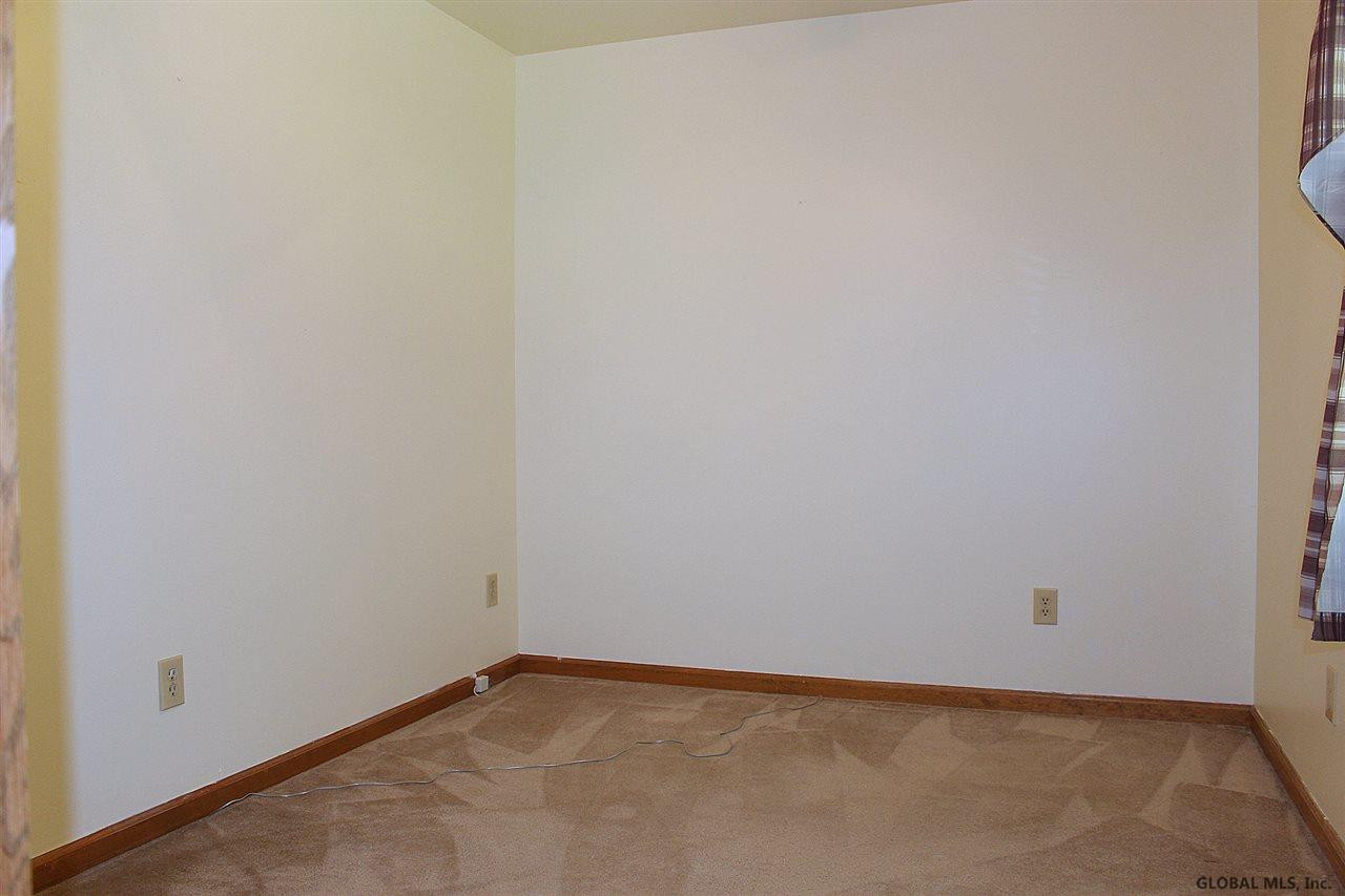 927 River Road Rotterdam, NY 12306 - Photo 10 of 25 Photo 10