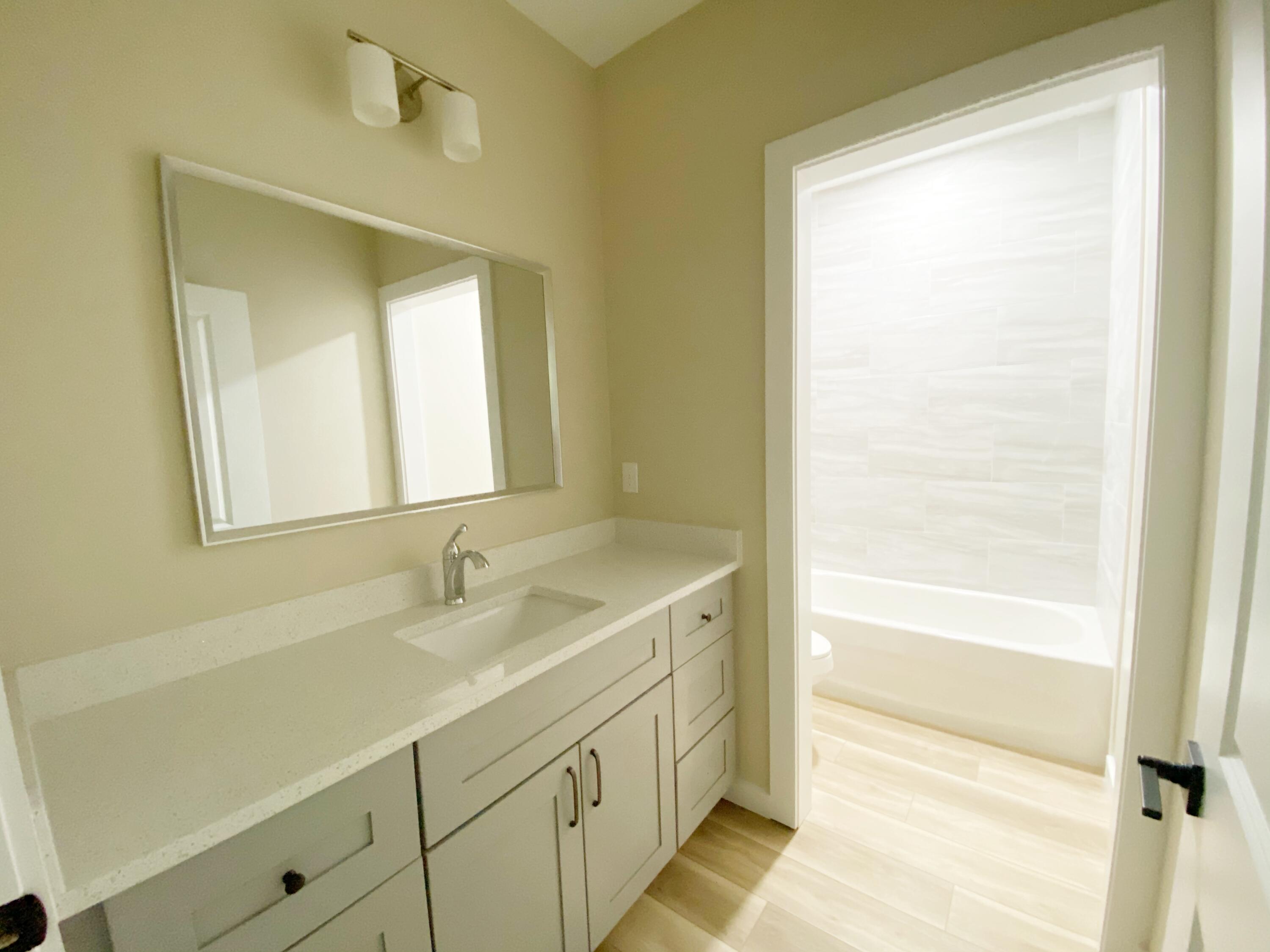 277 West Renoir Road DeFuniak Springs, FL 32433 - Photo 11 of 18 Hall Bath Pictures of previous build