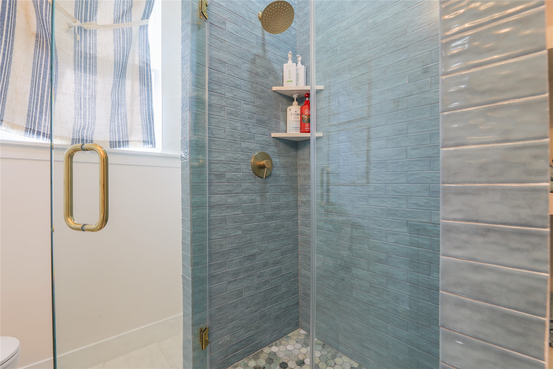 2912 Avenue R Galveston, TX 77550 - Photo 30 of 42