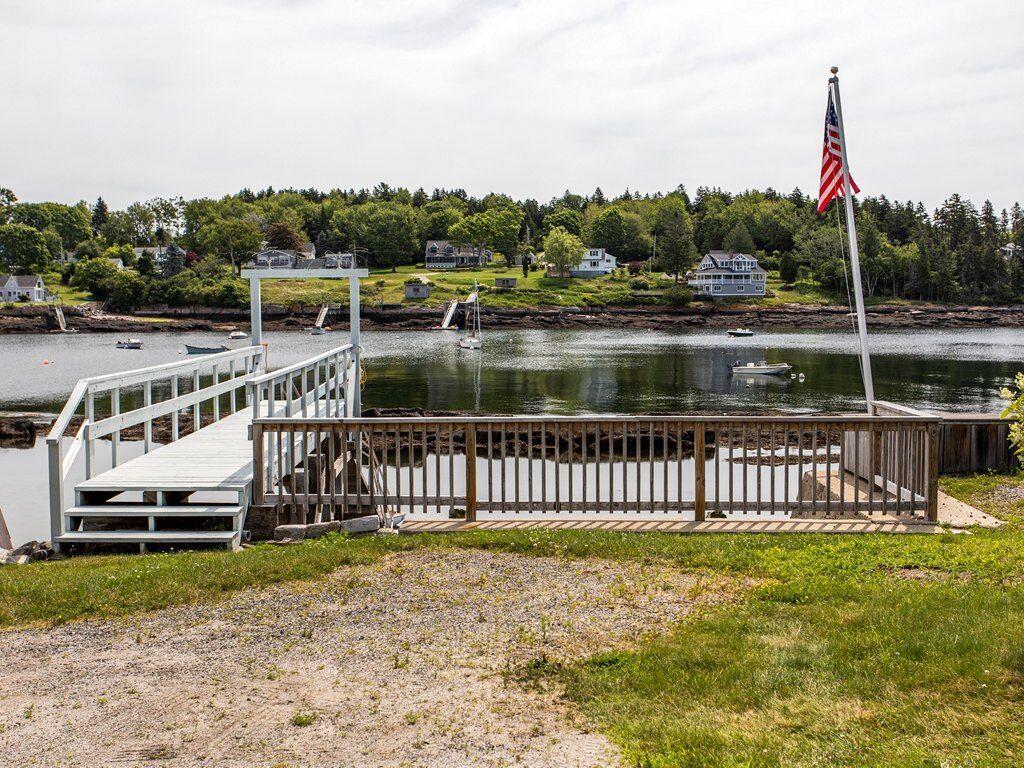 42 Little Island Road, Unit 42 Orrs Island, ME 04066 - Photo 33 of 44 GKKyOD2U
