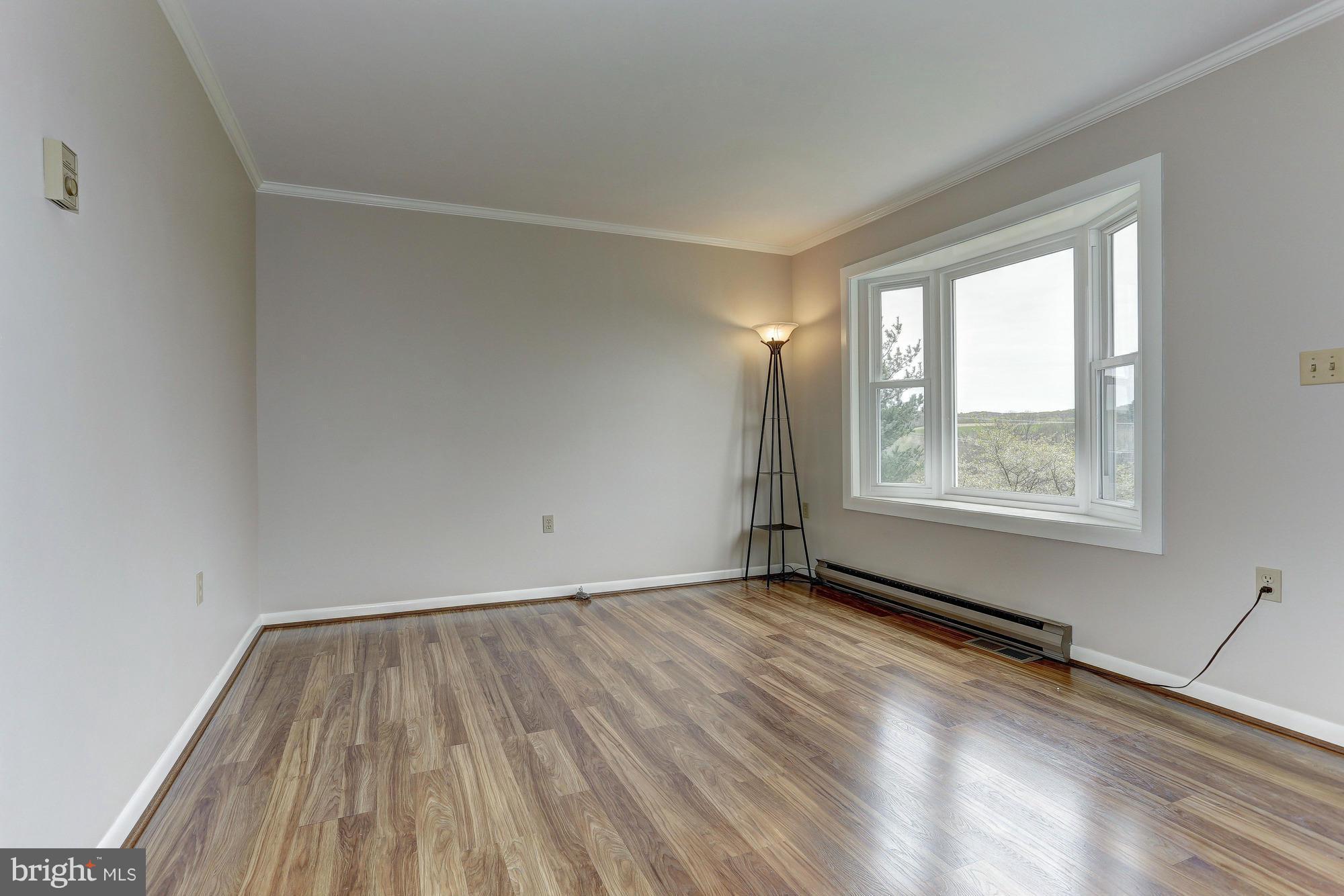 1522 Brown Road Westminster, MD 21158 - Photo 7 of 30 Living Room