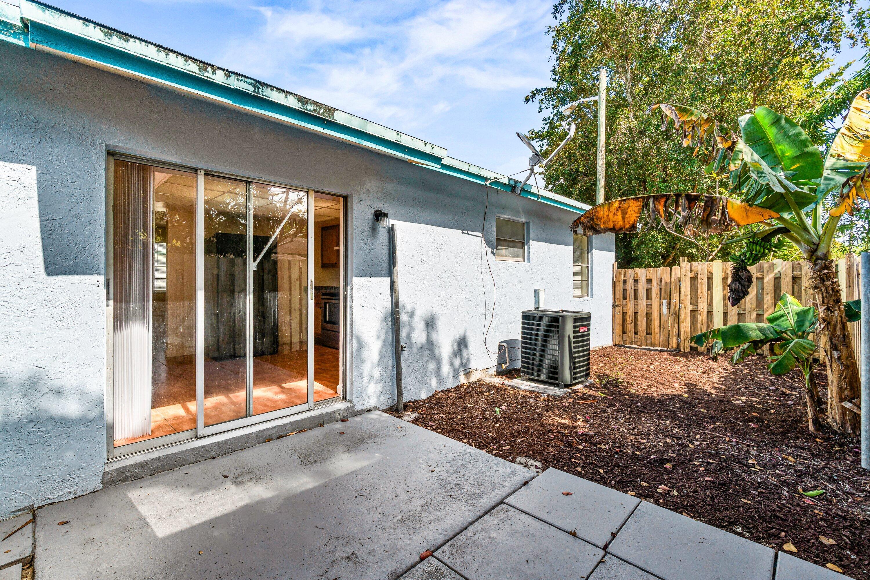 4881 Gulfstream Road Lake Worth, FL 33461 - Photo 21 of 21 021-4881GulfstreamRoad-LakeWorthBeach-FL