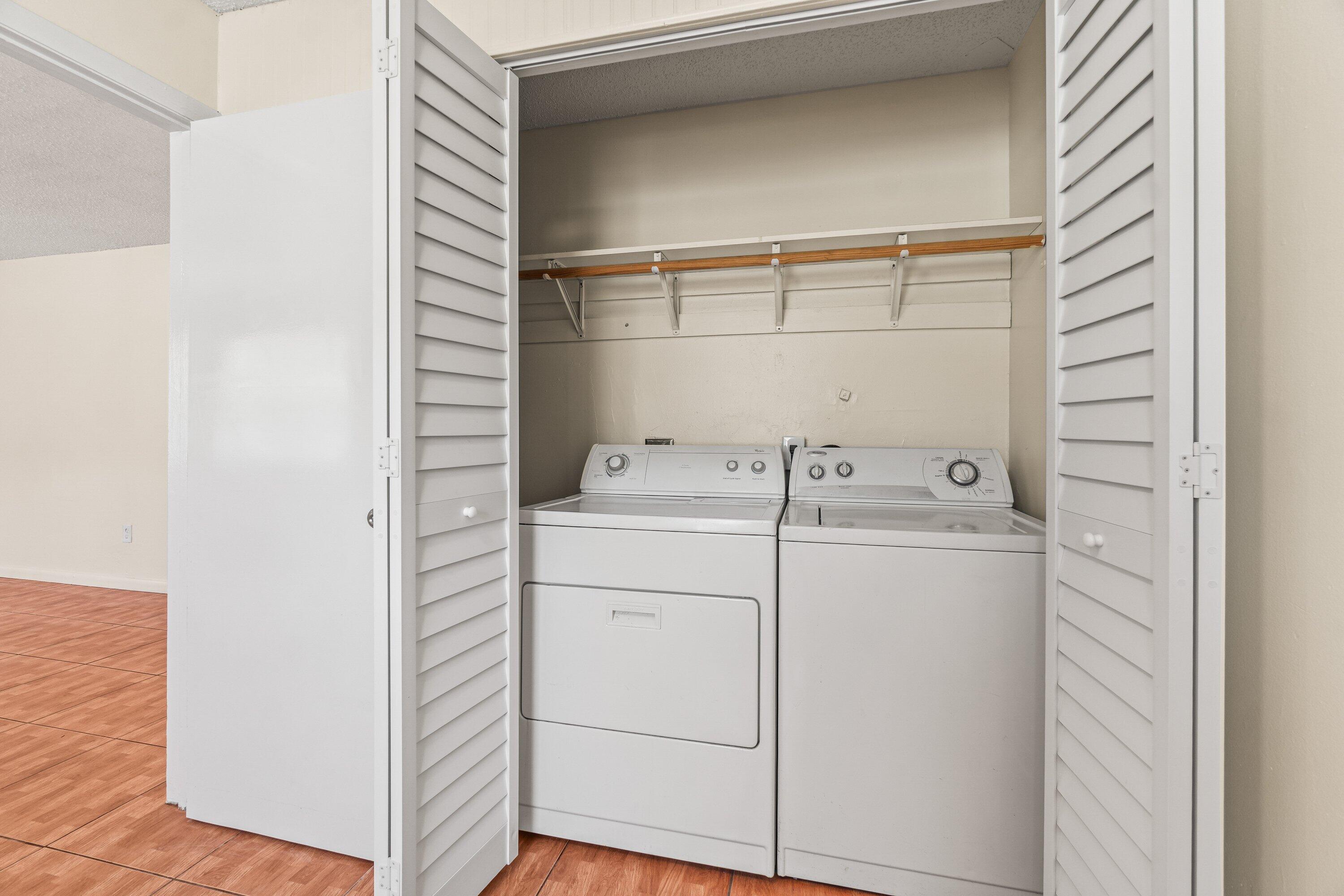 4881 Gulfstream Road Lake Worth, FL 33461 - Photo 7 of 21 007-4881GulfstreamRoad-LakeWorthBeach-FL