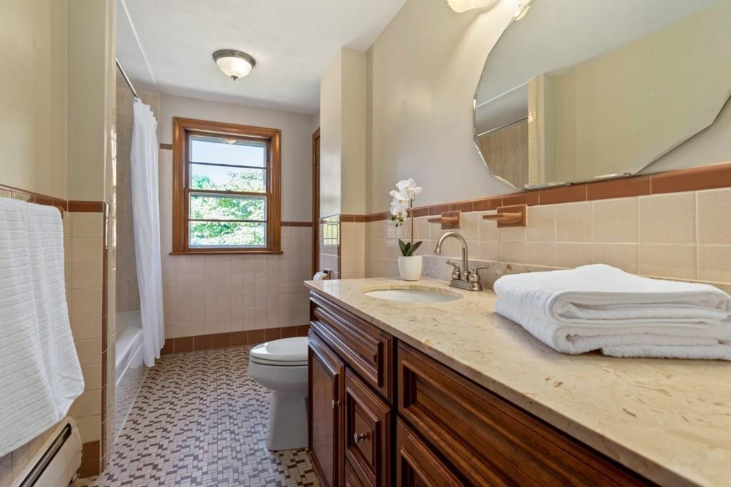 11 Evergreen Road Stoneham, MA 02180 - Photo 19 of 42 Gallery Image 19